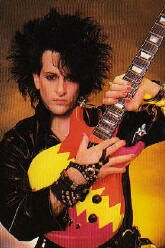 SSGUITARCOOL.jpg (56227 bytes)